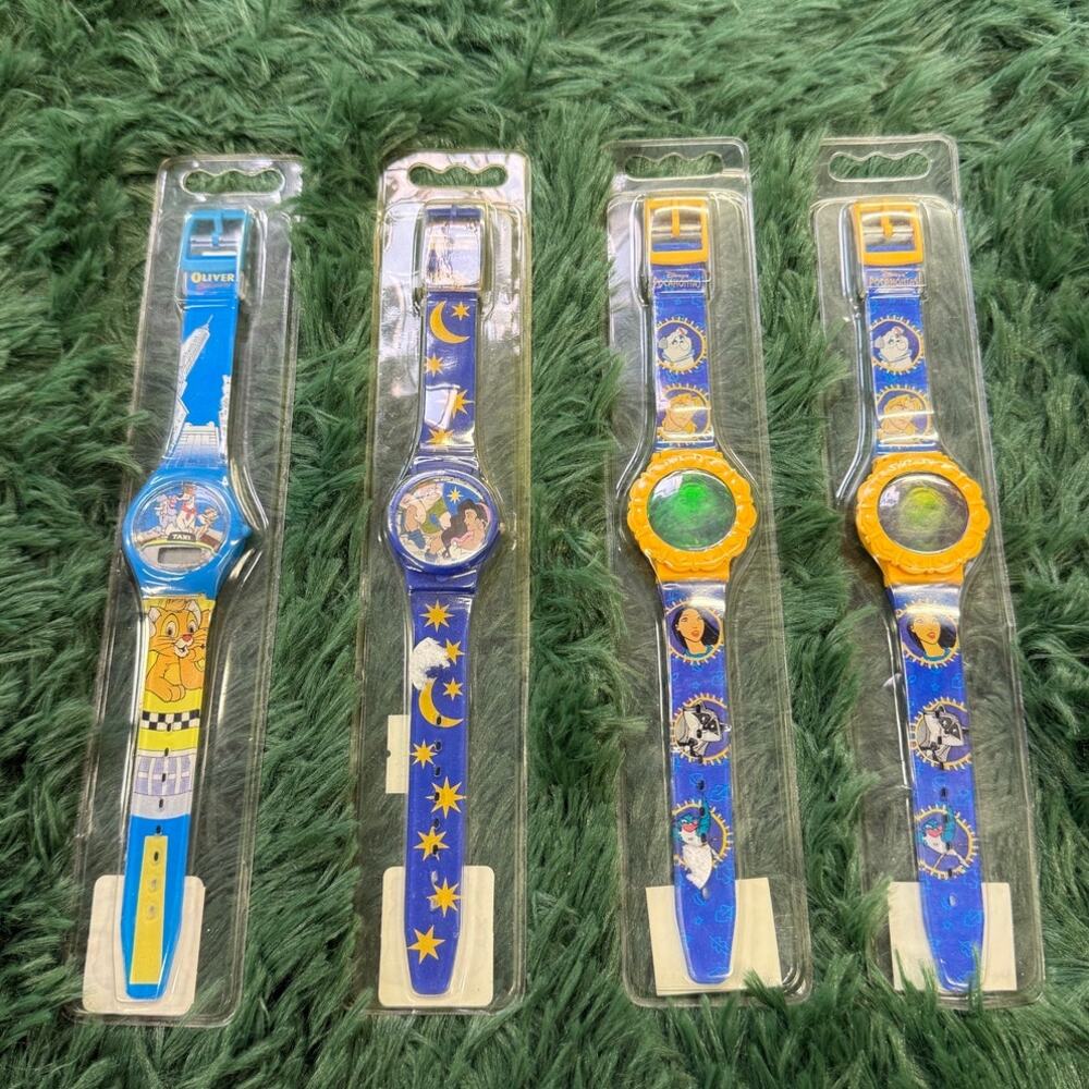 Vintage Lot of 4 Disney Watches Pocahontas, Hunchback of Notre Dame, & More! 90s